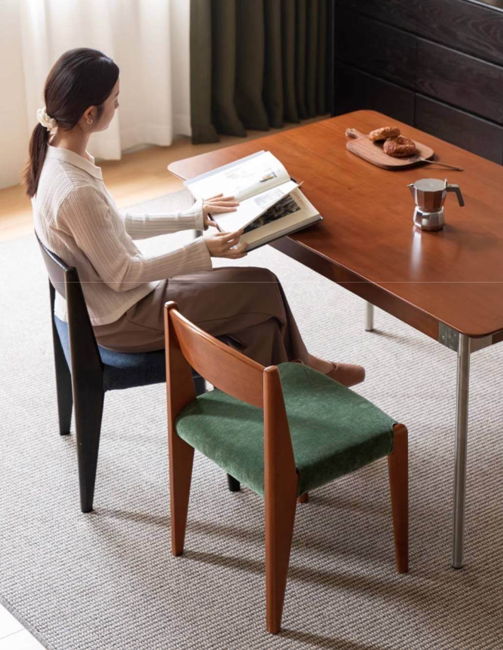 Set 4 pcs Beech, Oak Solid Wood Retro Style Dining Chair.