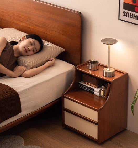 Poplar Solid Wood Movable Bauhaus Style Nightstand