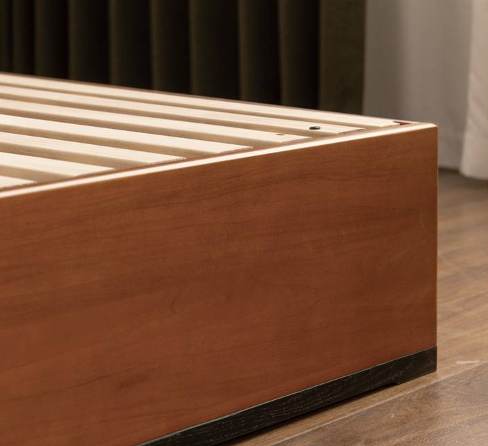 Poplar Solid Wood Bauhaus Box Bed