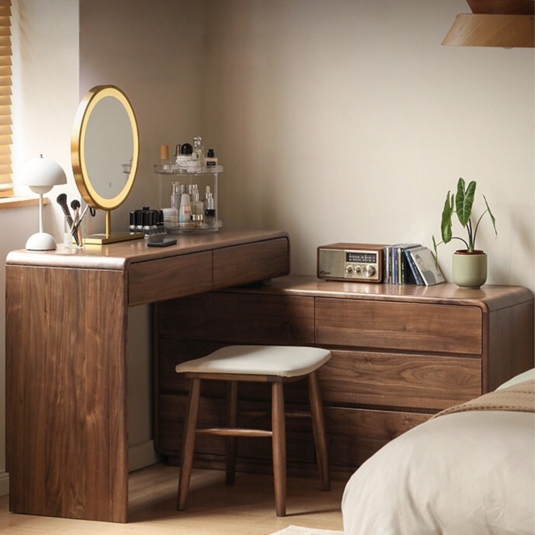 Black Walnut Solid Wood Vanity Table Chest Of Drawers. Black Walnut Solid Wood Vanity Table Chest Of Drawers.