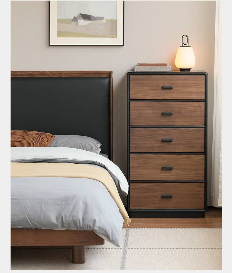Oak Solid Wood Italian Light Luxury Chest of Drawers.