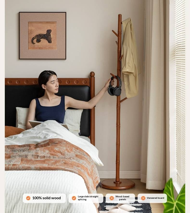 Solid Rubberwood Vintage Style Standing Clothes Hanger