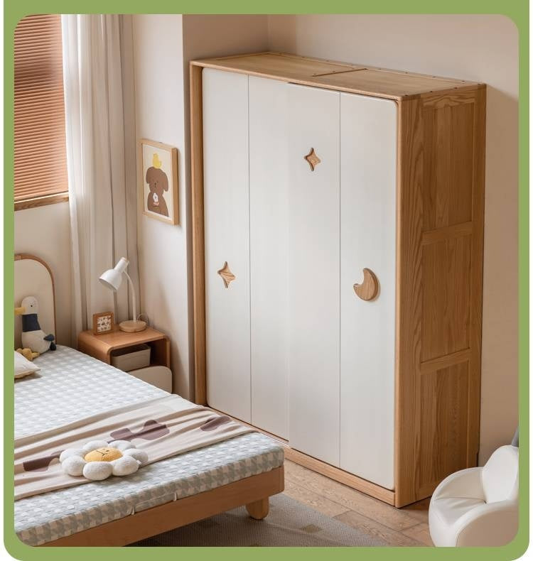 Oak Solid Wood Kids Sliding Door Wardrobe