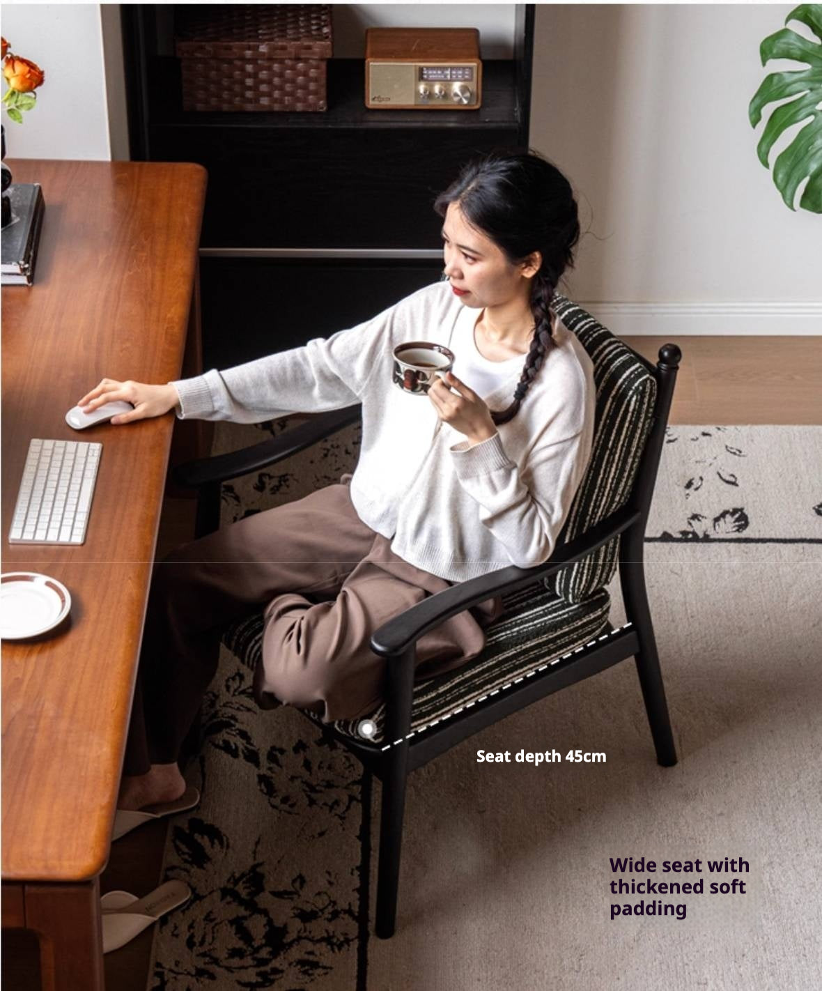 Ash Solid Wood Antique Style Soft Armchair