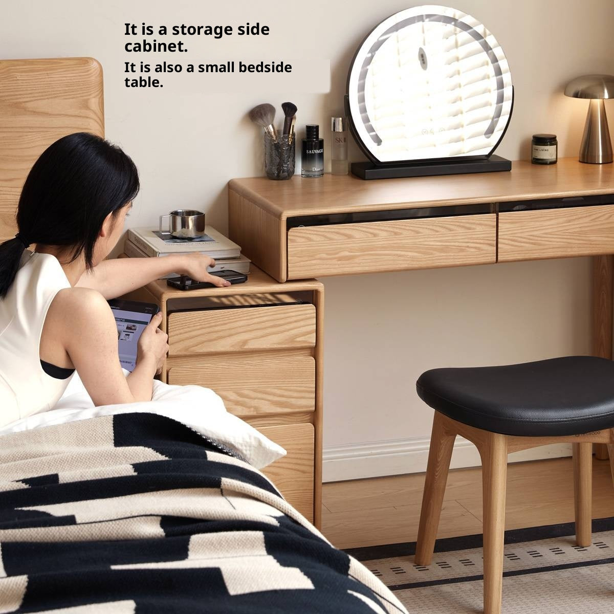 Ash Solid Wood Modern Retractable Dressing Table