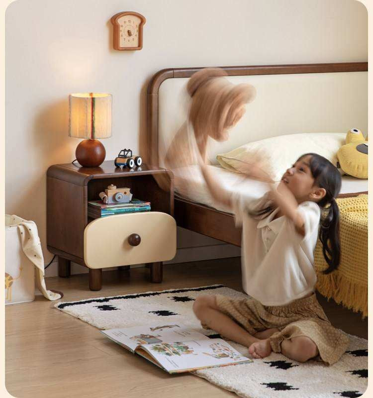 Solid Rubberwood Solid Wood Modern Children's Nightstand