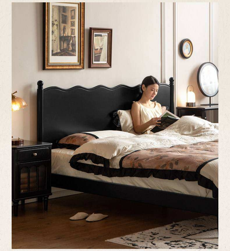 Rubberwood Solid Wood French Style Bed with Black Carved Headboard and Elegant Curved Frame