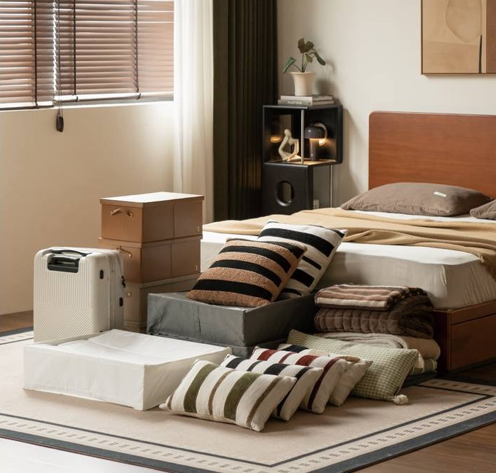 Poplar Solid Wood Bauhaus Box Bed