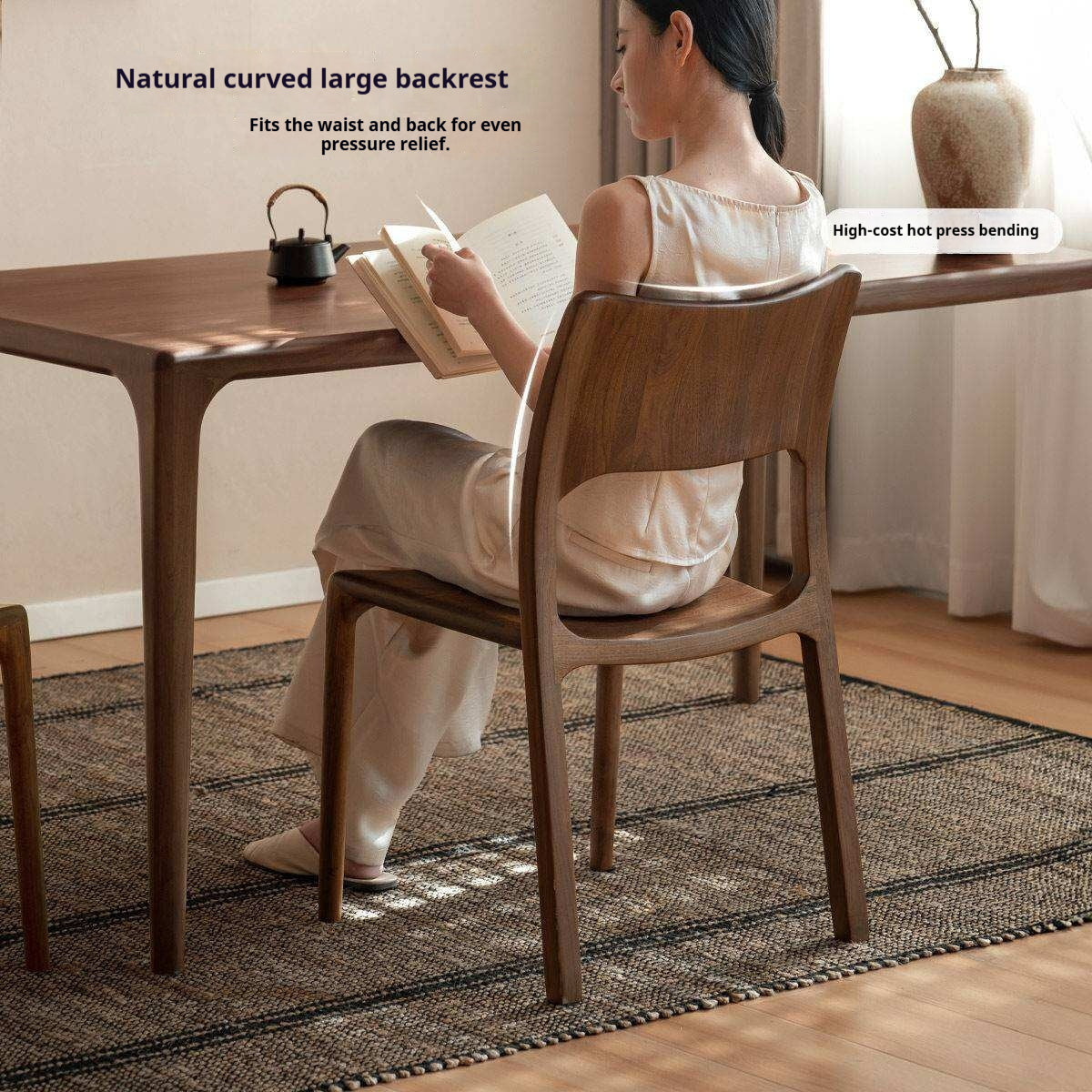 4 pcs Black Walnut Solid Wood Dining Chair with Sculpted Backrest Design