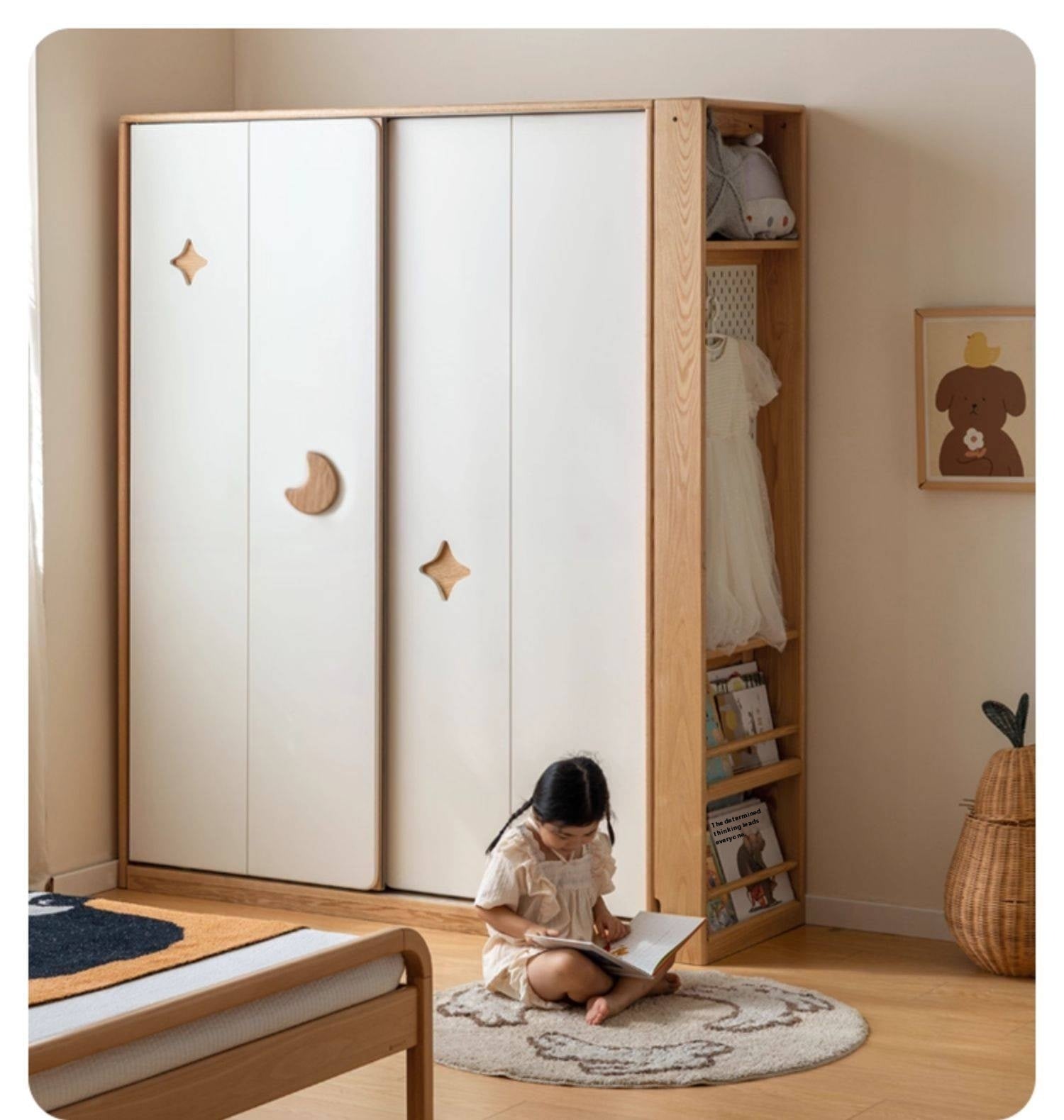 Oak Solid Wood Modern Children's Wardrobe