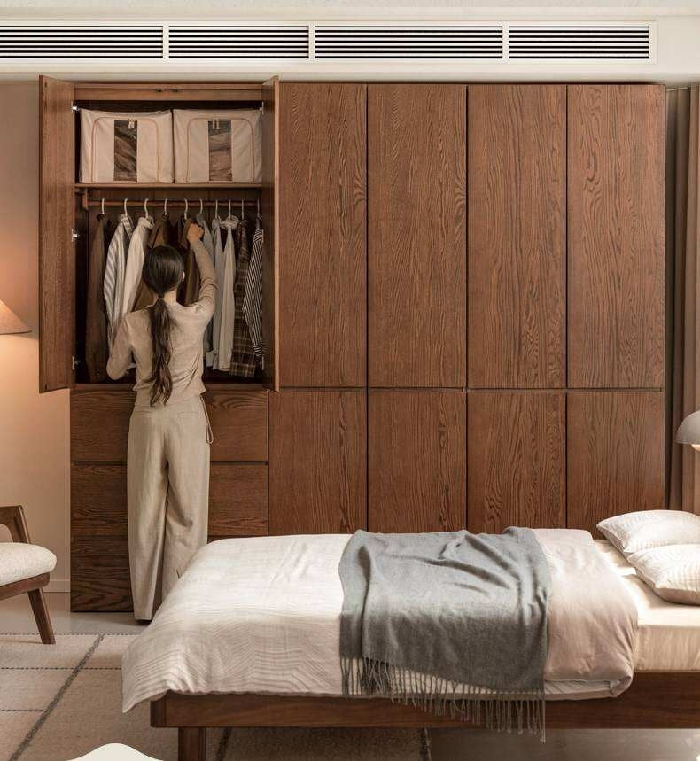 Oak Solid Wood Modern Sectional Wardrobe