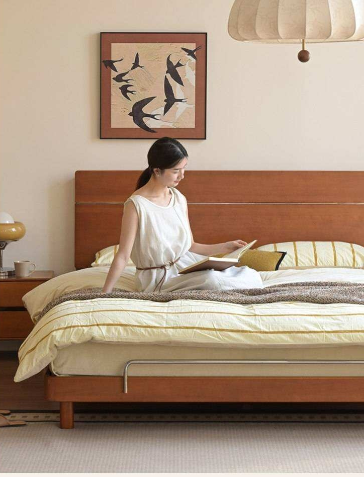 Poplar Solid Wood with High Headboard and Large Board Bed