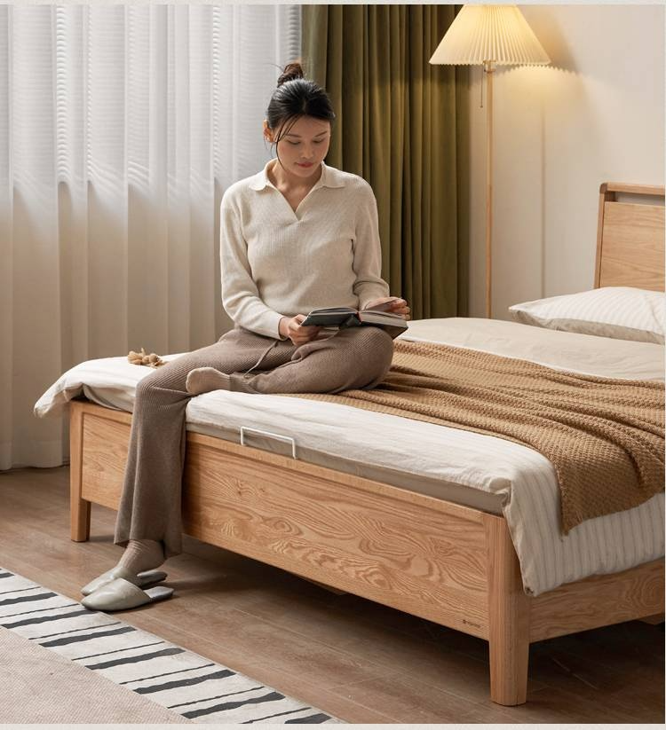 Oak Solid Wood High Box Bed in Modern Minimalist Design