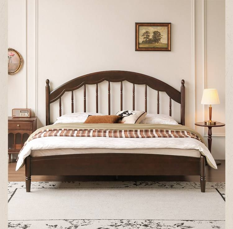 Poplar Solid Wood Bed — American Windsor Style with Retro Vertical Strip Design