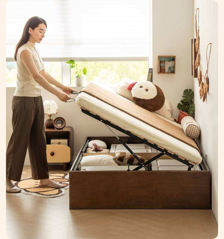 Rubberwood Solid Wood Storage Bed with No Headboard and Side-Opening Lid