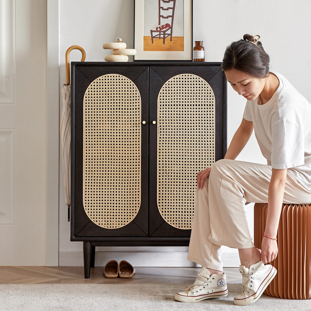 Oak Solid Wood Black Rattan Shoe Cabinet