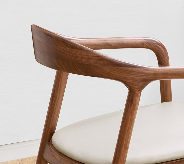 Black Walnut, Ash Solid Wood First Layer Cowhide Horn Chair
