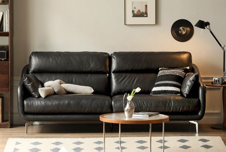 Leather Classic Genuine sofa.