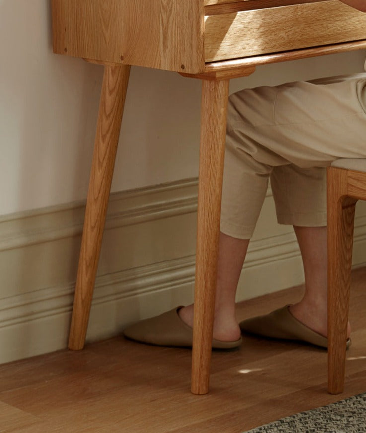 Oak Solid Wood, Solid RubberWood Dressing Table Mirror LED Touch Light.