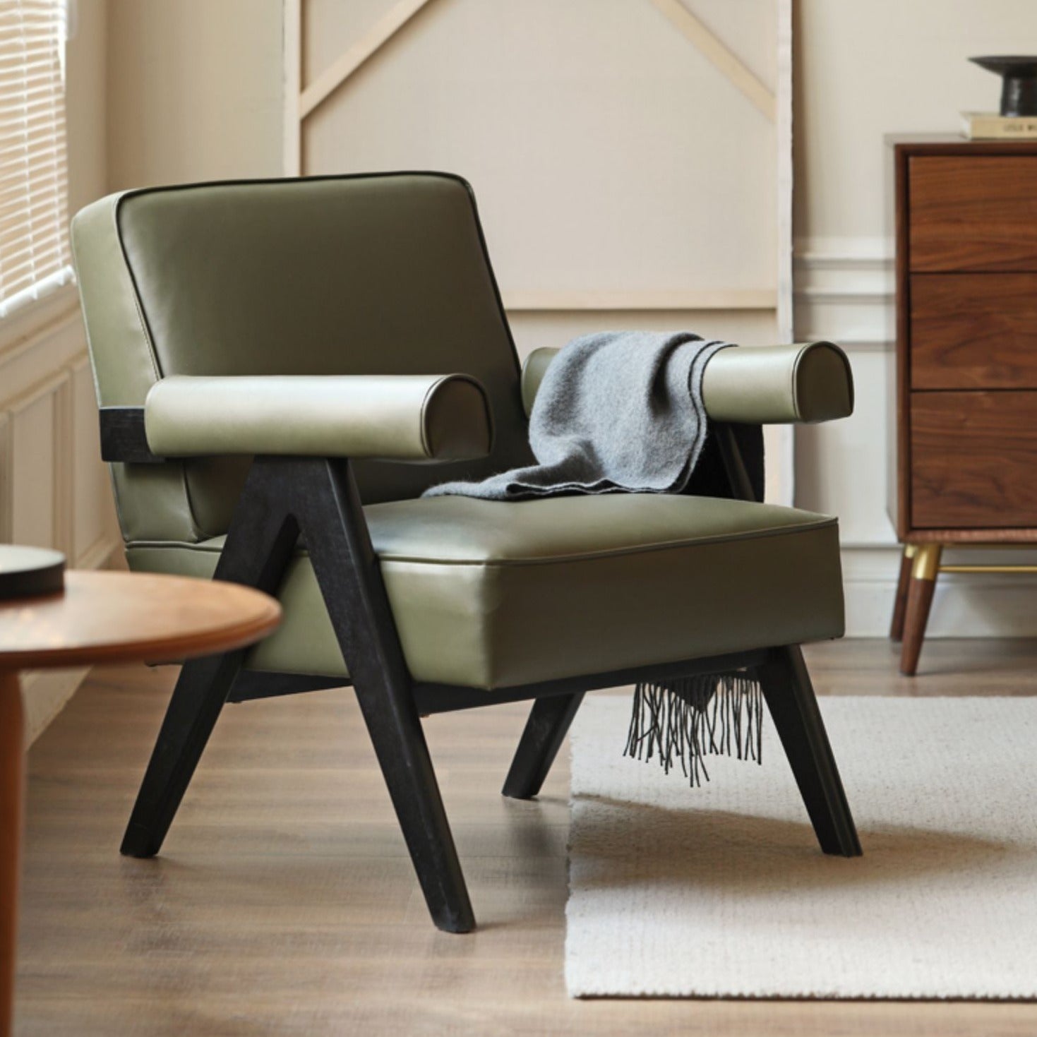 Oak Solid Wood Leather Retro Armchair