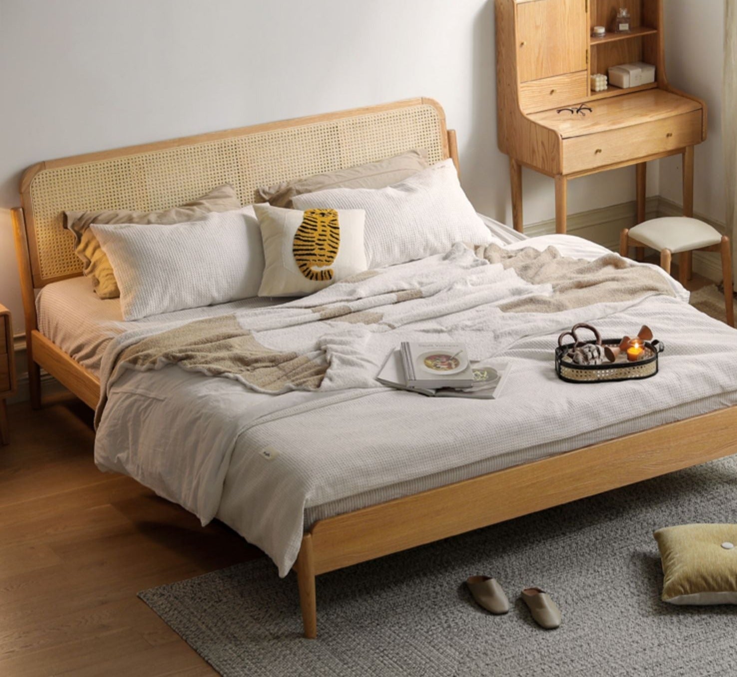 Oak Solid Wood Rattan bed