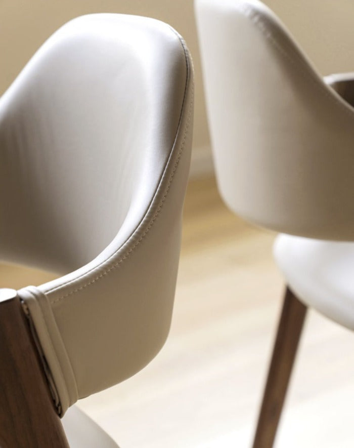 Black Walnut, Oak Solid Wood, Solid RubberWood Organic Leather, fabric Armchair 4 pcs