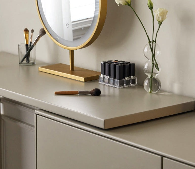 Poplar Solid Wood Dressing Table.