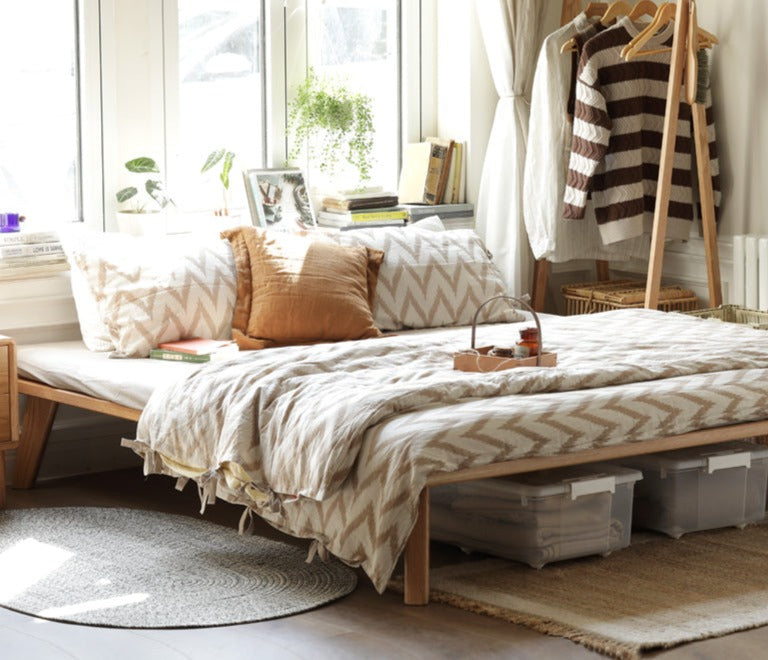 Oak solid wood platform bed, headboard-free bed