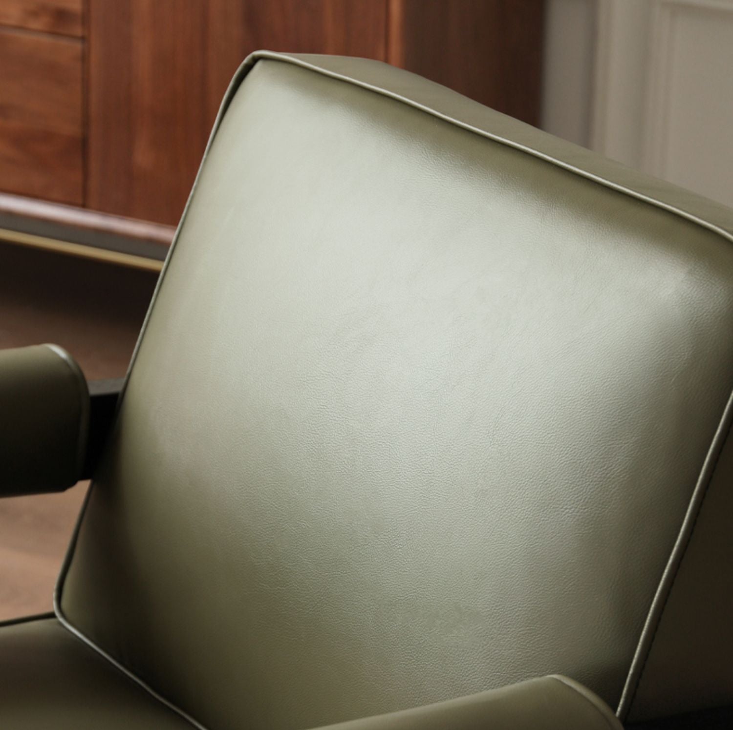 Oak Solid Wood Leather Retro Armchair