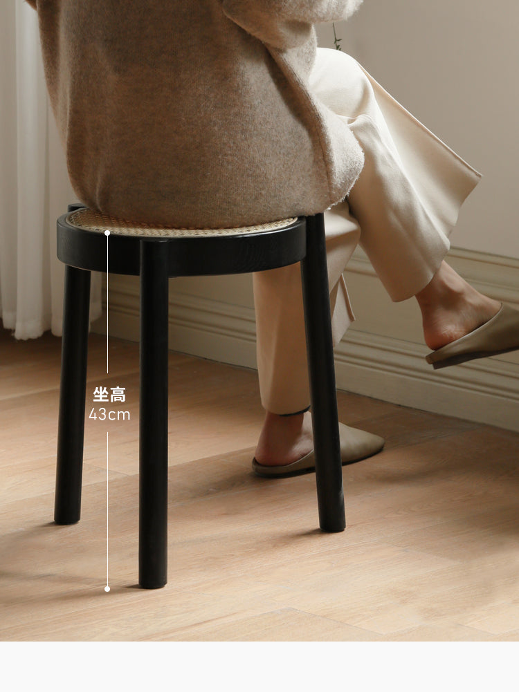 Oak Round Solid Wood Stool