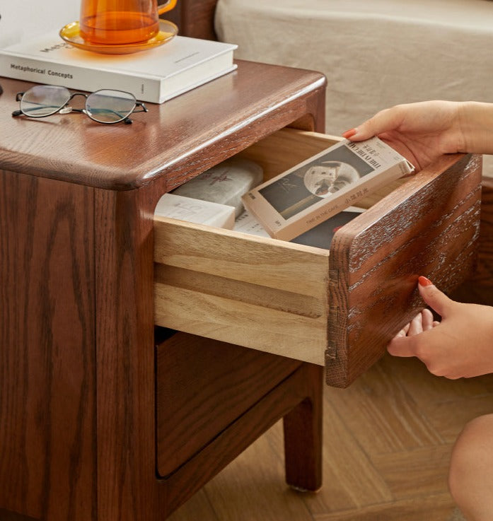 Oak Solid Wood Two-Drawer Nightstand.