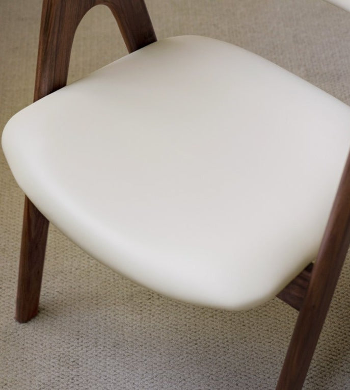 Black Walnut, Oak Solid Wood, Solid RubberWood Organic Leather, fabric Armchair 4 pcs