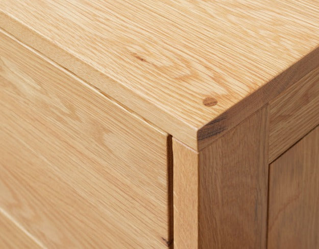 Oak Solid Wood Floor-To-Ceiling Bookshelf