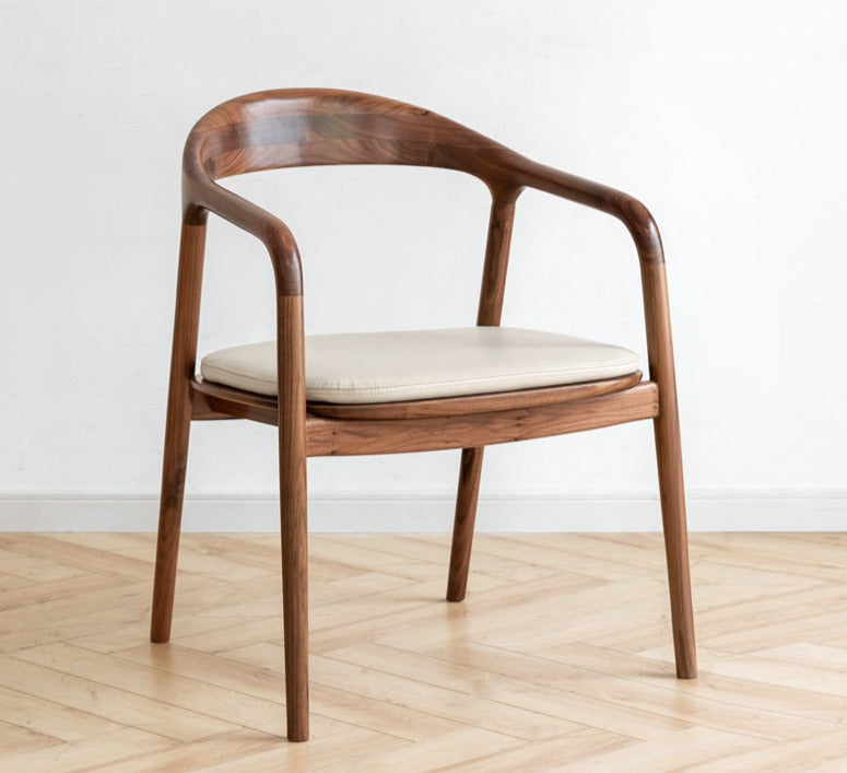 Black Walnut, Ash Solid Wood First Layer Cowhide Horn Chair