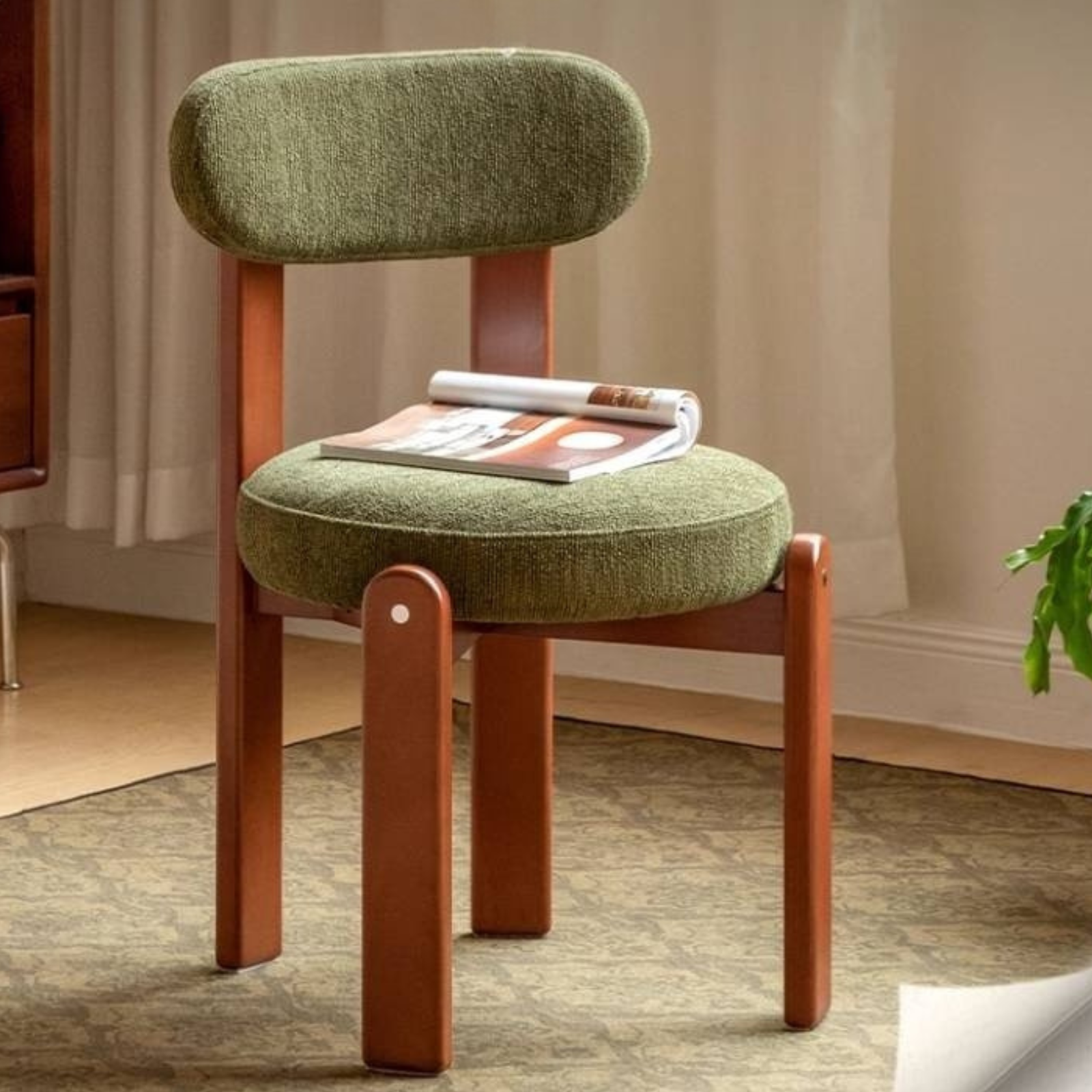 Beech, Rubberwood, Black Walnut, Cherry Solid Wood French Antique Style Chair