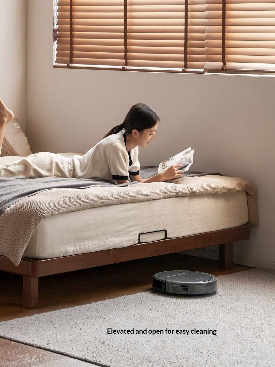 Rubberwood Solid Wood Modern Simple Platform Bed