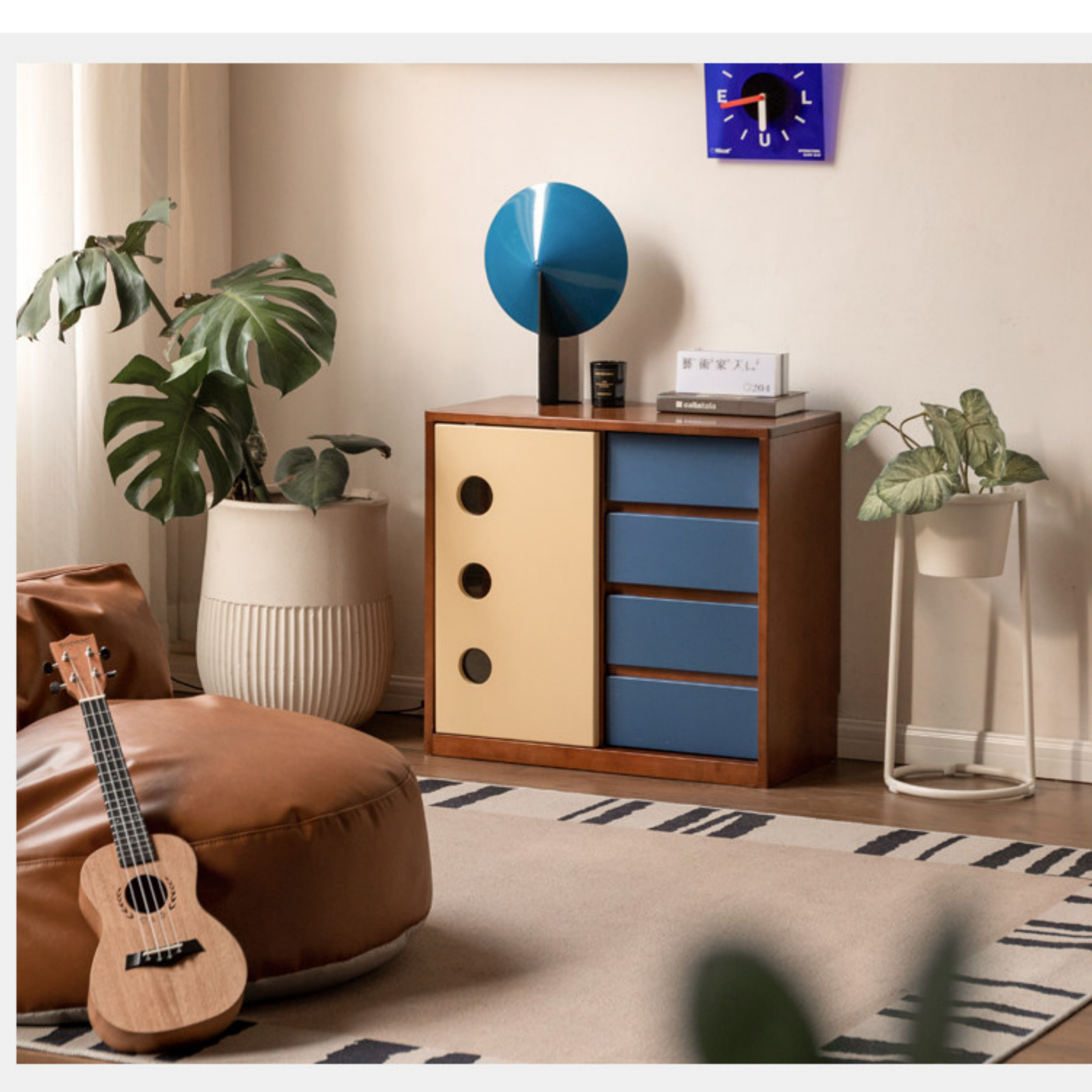 Poplar Solid Wood TV Cabinet with Vintage Style Modular Storage Design