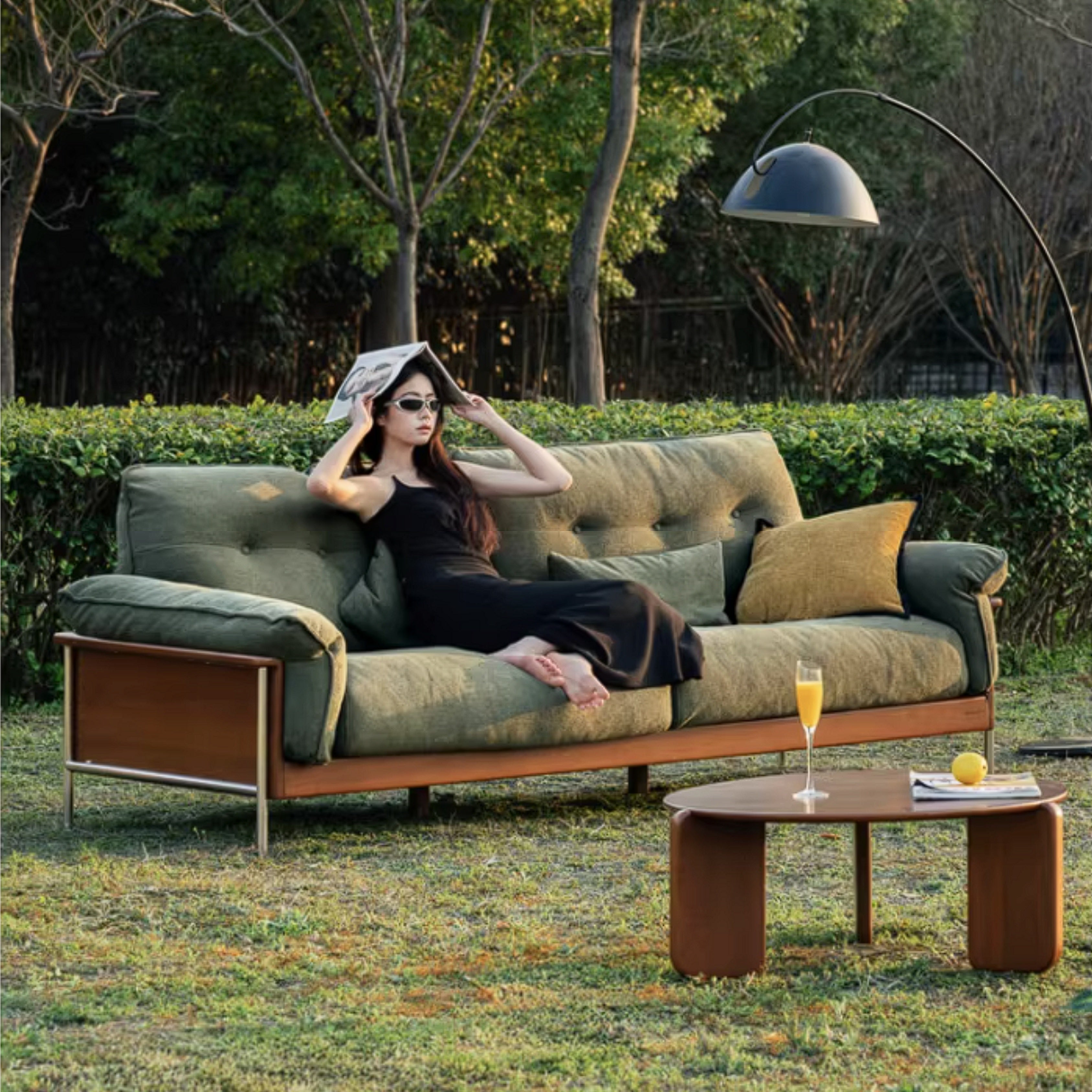 Poplar Solid Wood Sofa with Mid Century Inspired Design