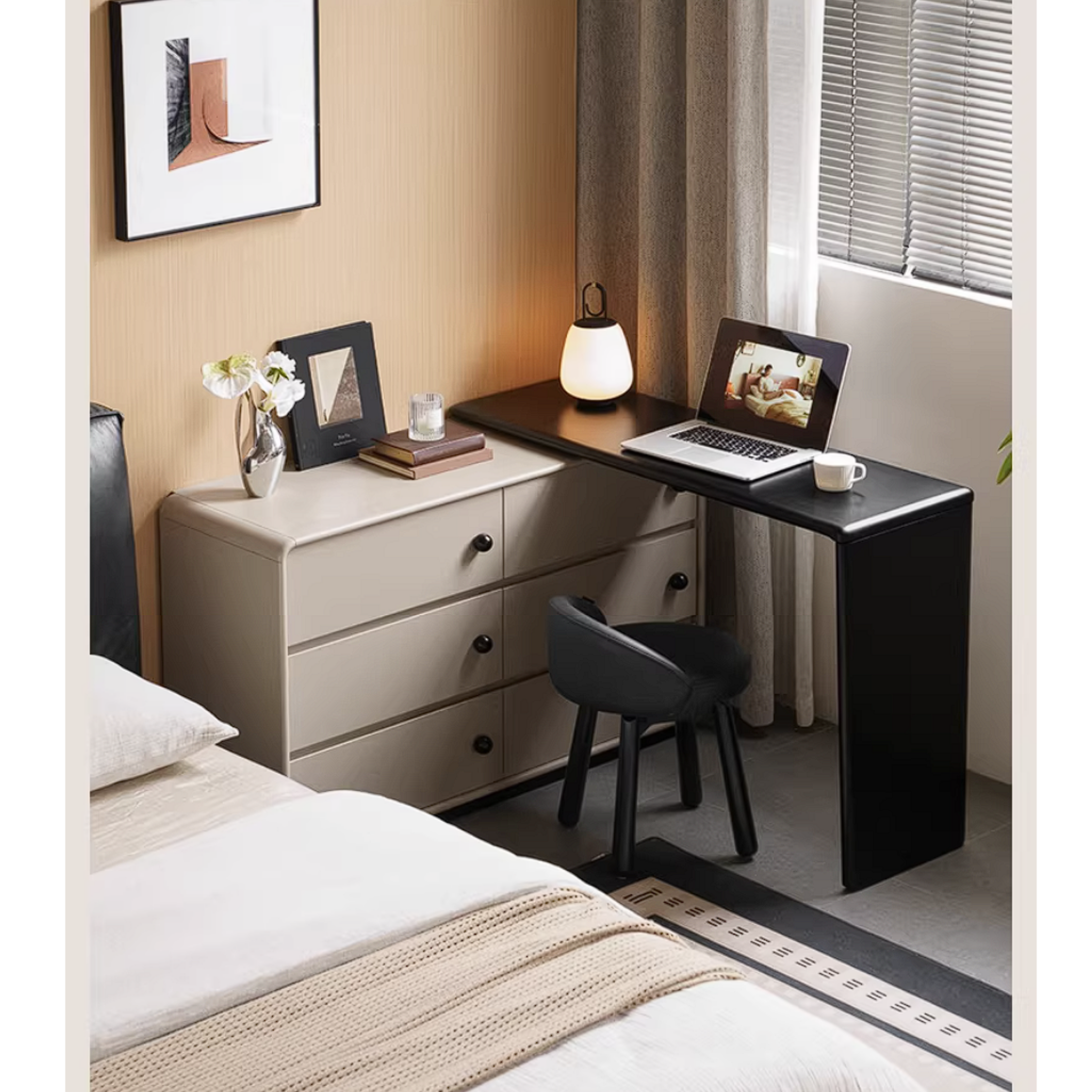 Rubberwood Solid Wood Rotating Extendable Vanity Table with