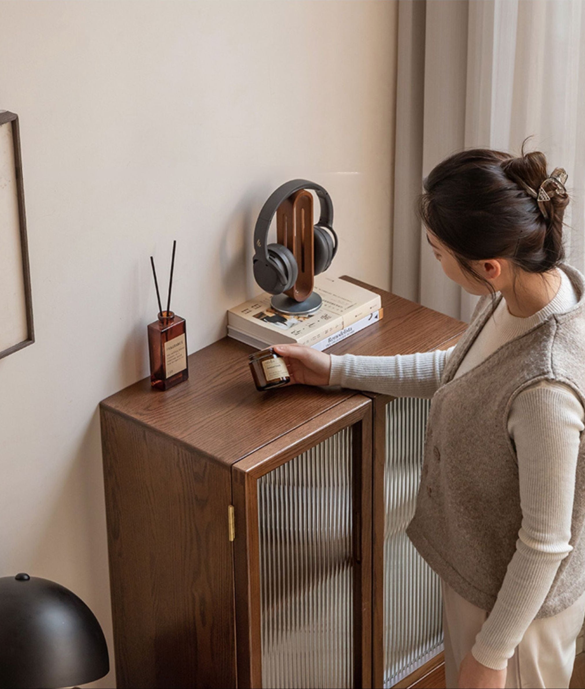Oak, Solid Rubberwood Modern Side Cabinet.