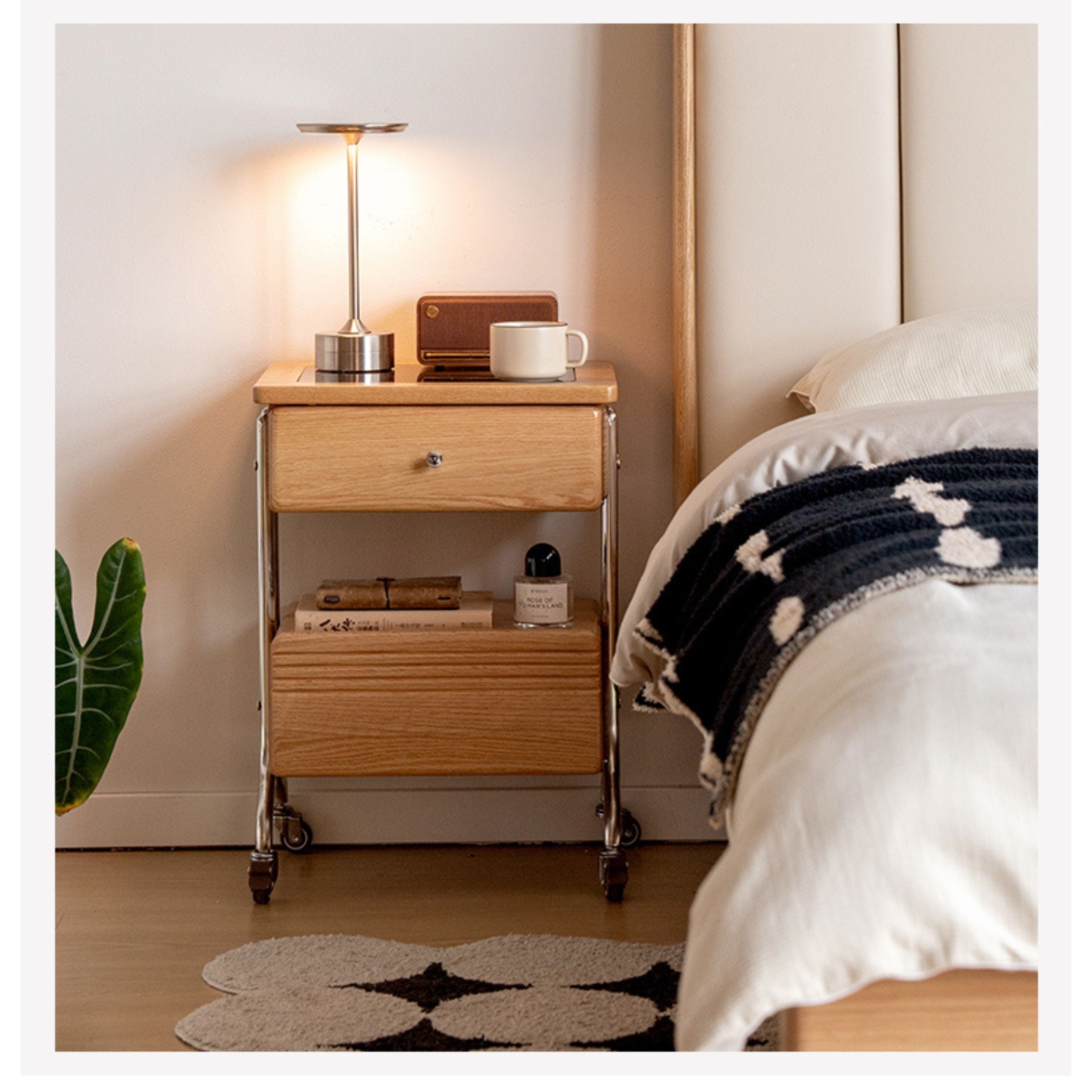 Oak Solid Wood Modern Removable Nightstand