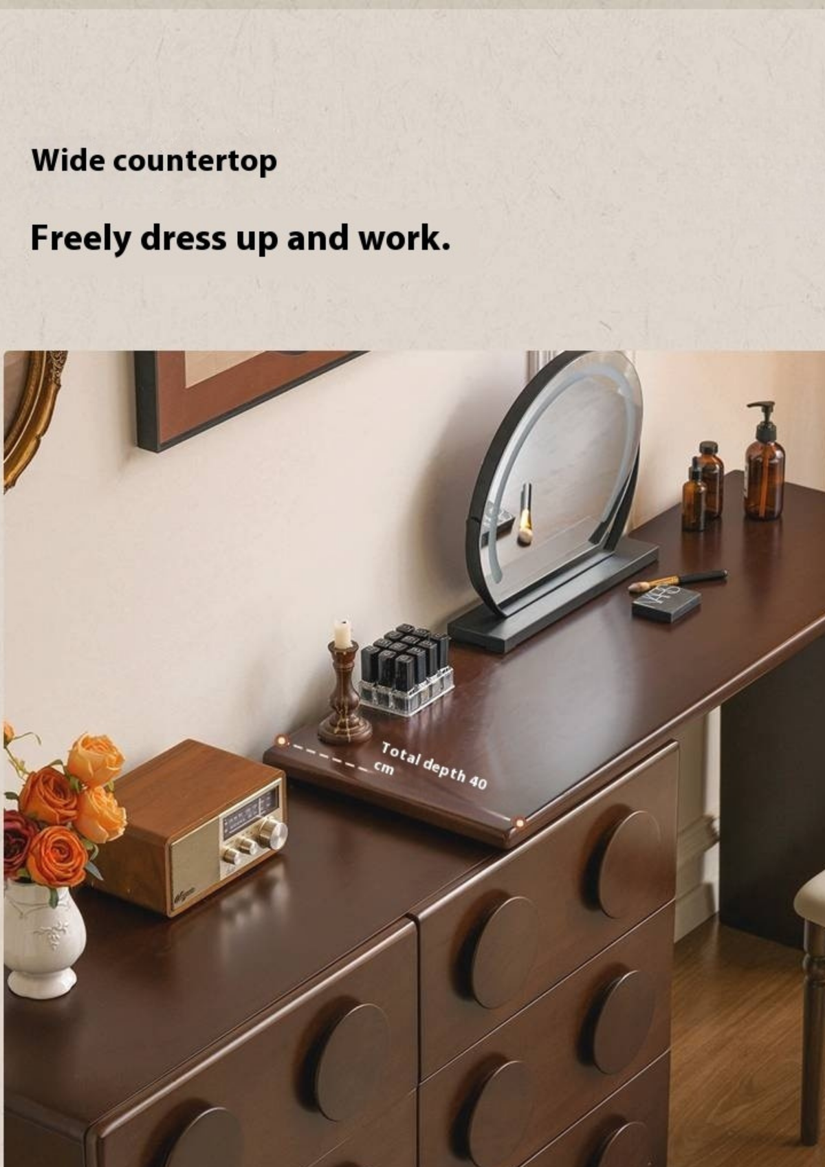 Poplar Solid Wood Retro Medieval Style Rotating Vanity Table.