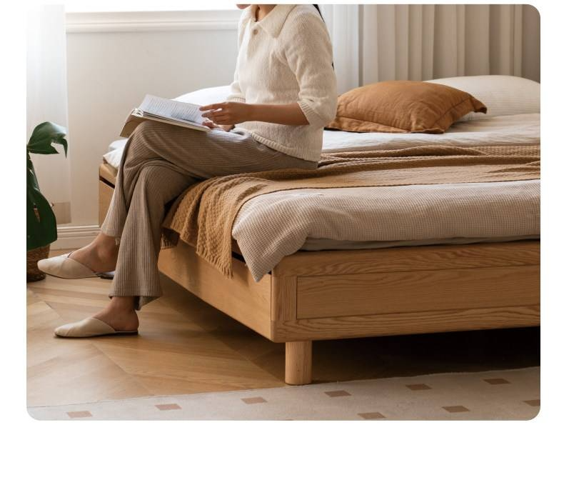 Oak Solid Wood Platform Bed — Headboard-Free, Drawer Storage, Simple Pull-Out Design