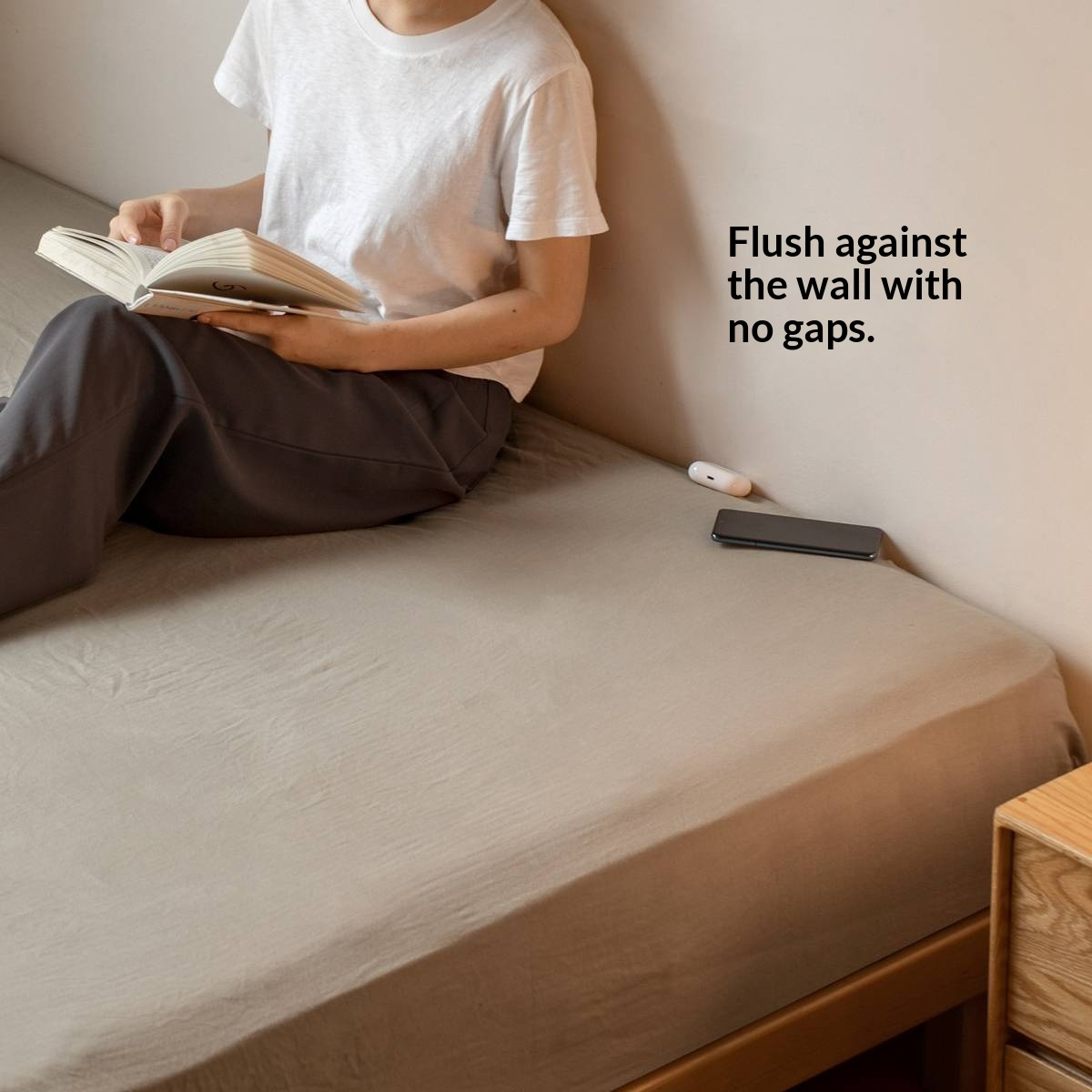 Beech, Rubberwood Solid Wood Platform Bed, Headboard-Free Bed with Flat Edge