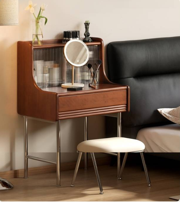 Poplar Solid Wood Bedroom Vintage Style Combination Set