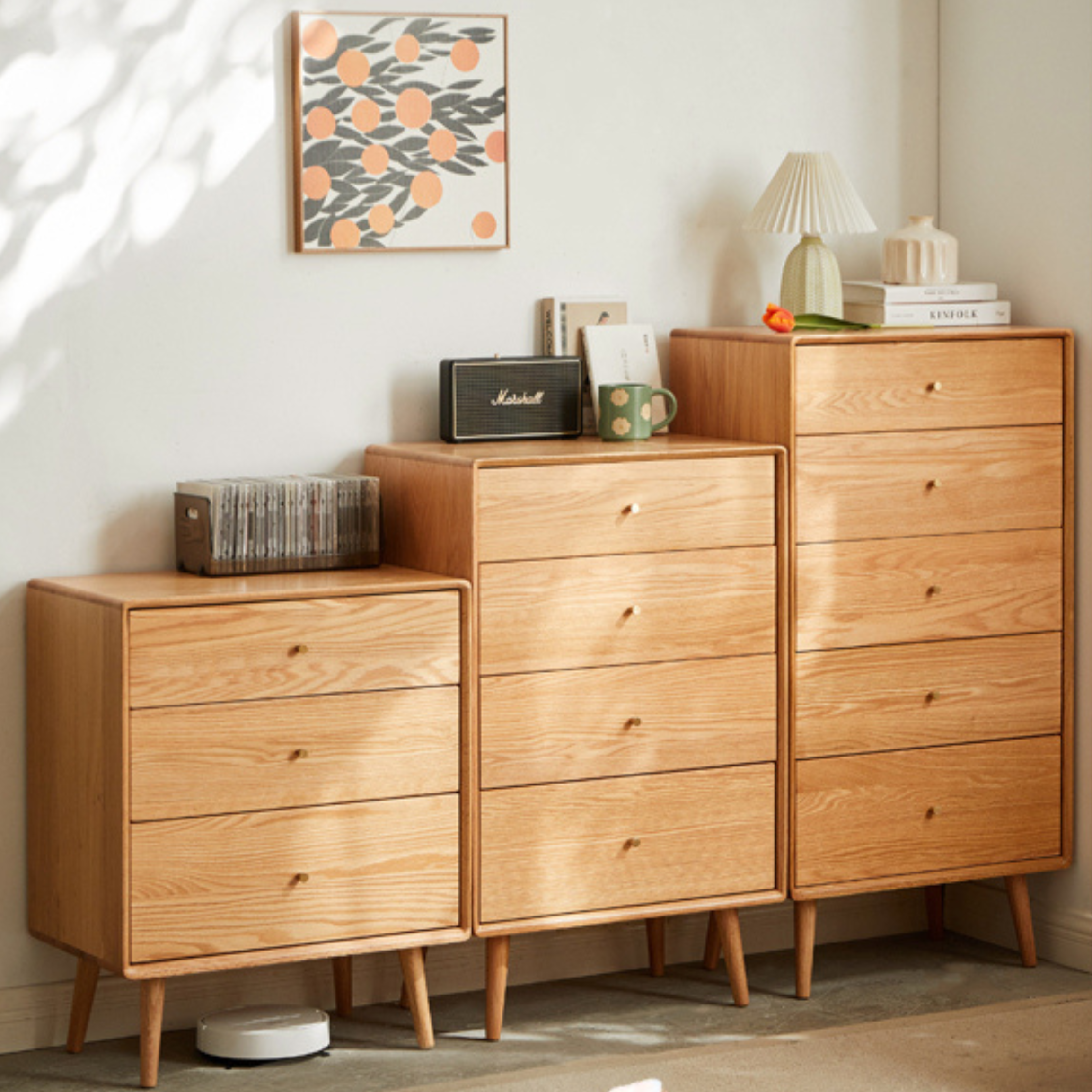 Oak Chest of Drawers Storage Cabinet.