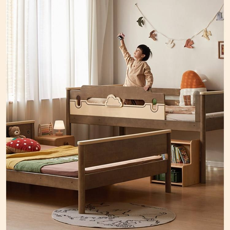 Rubberwood Solid Wood Castle-Inspired Bunk Bed with Cloud Cutout Guardrail