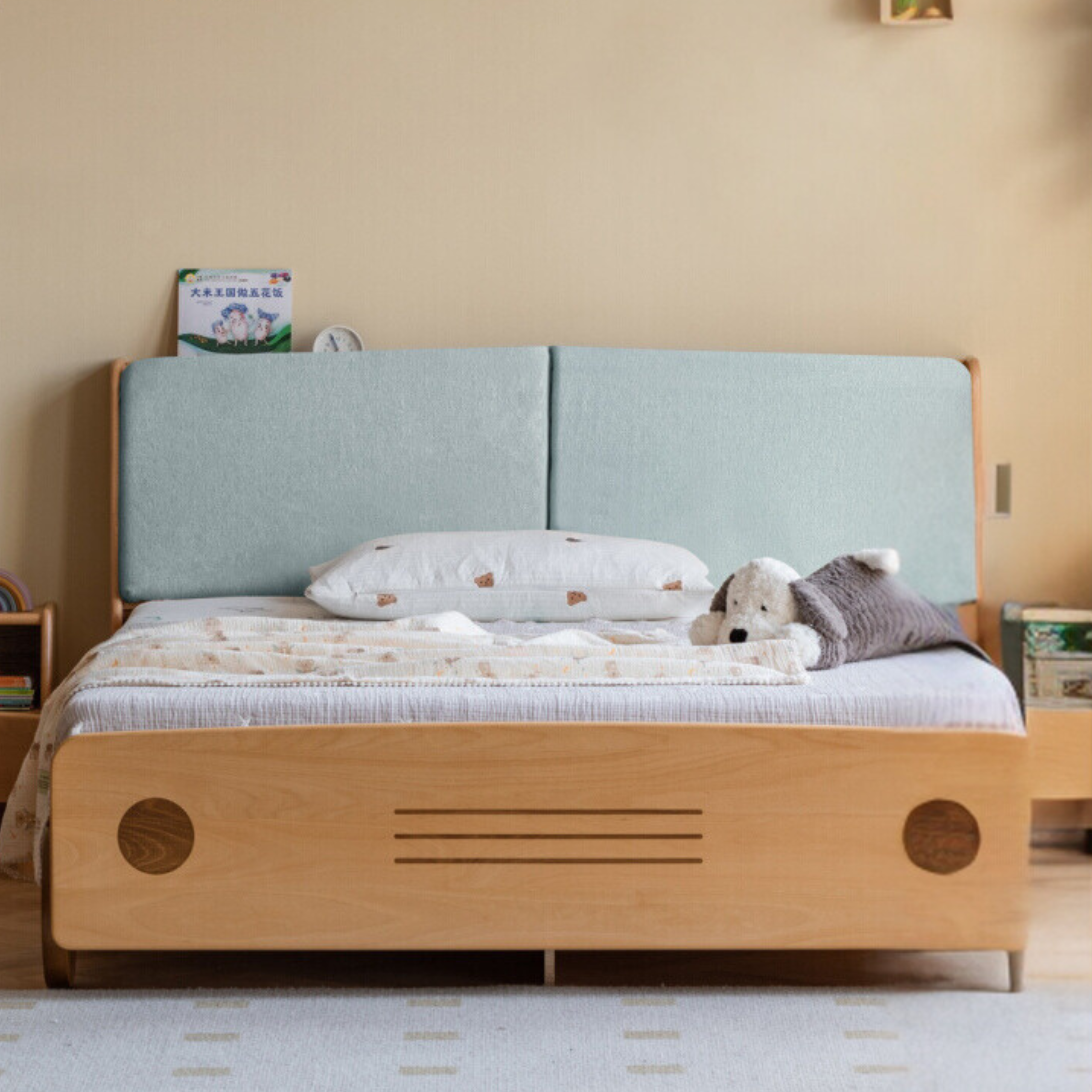 Beech Solid Wood Car Children's Box Bed<