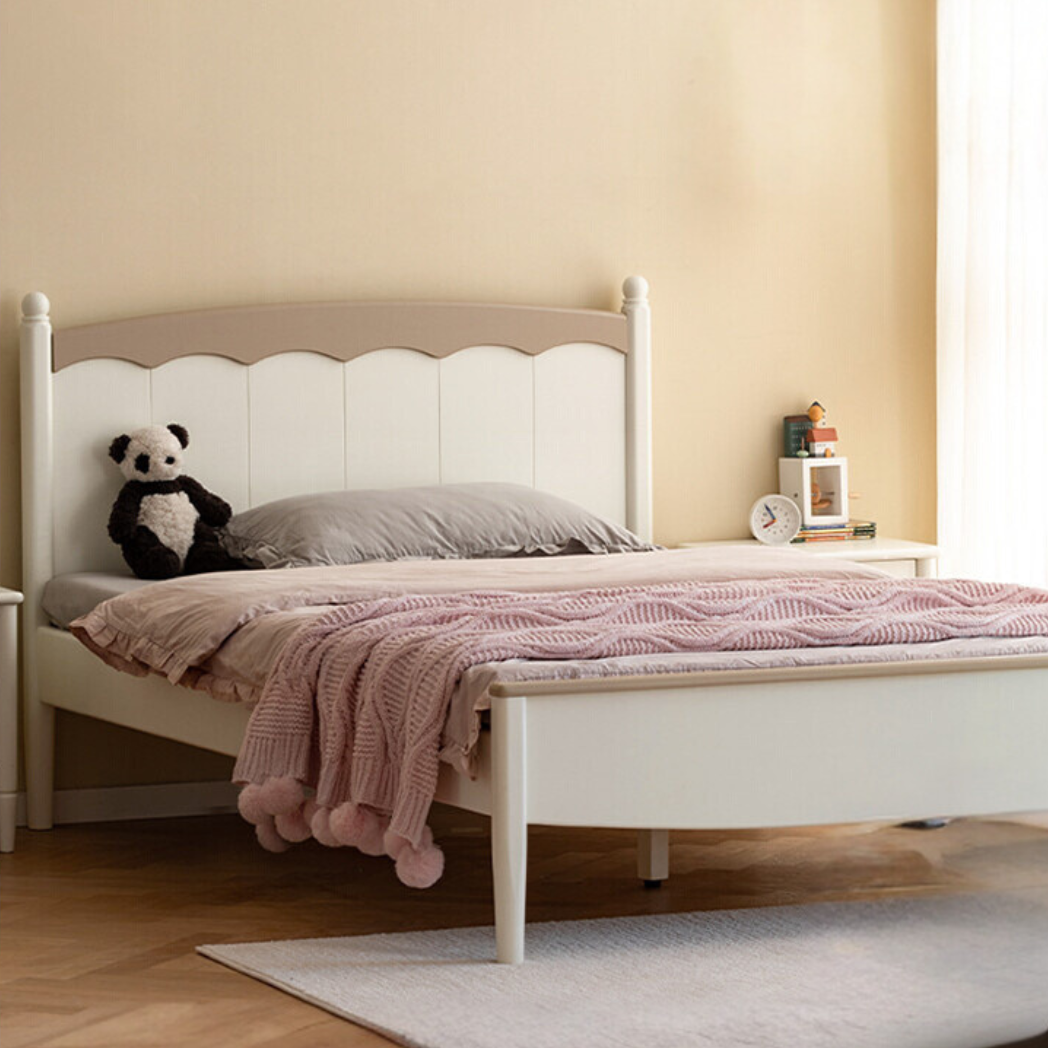 Poplar Solid Wood Children's Modern Bed<