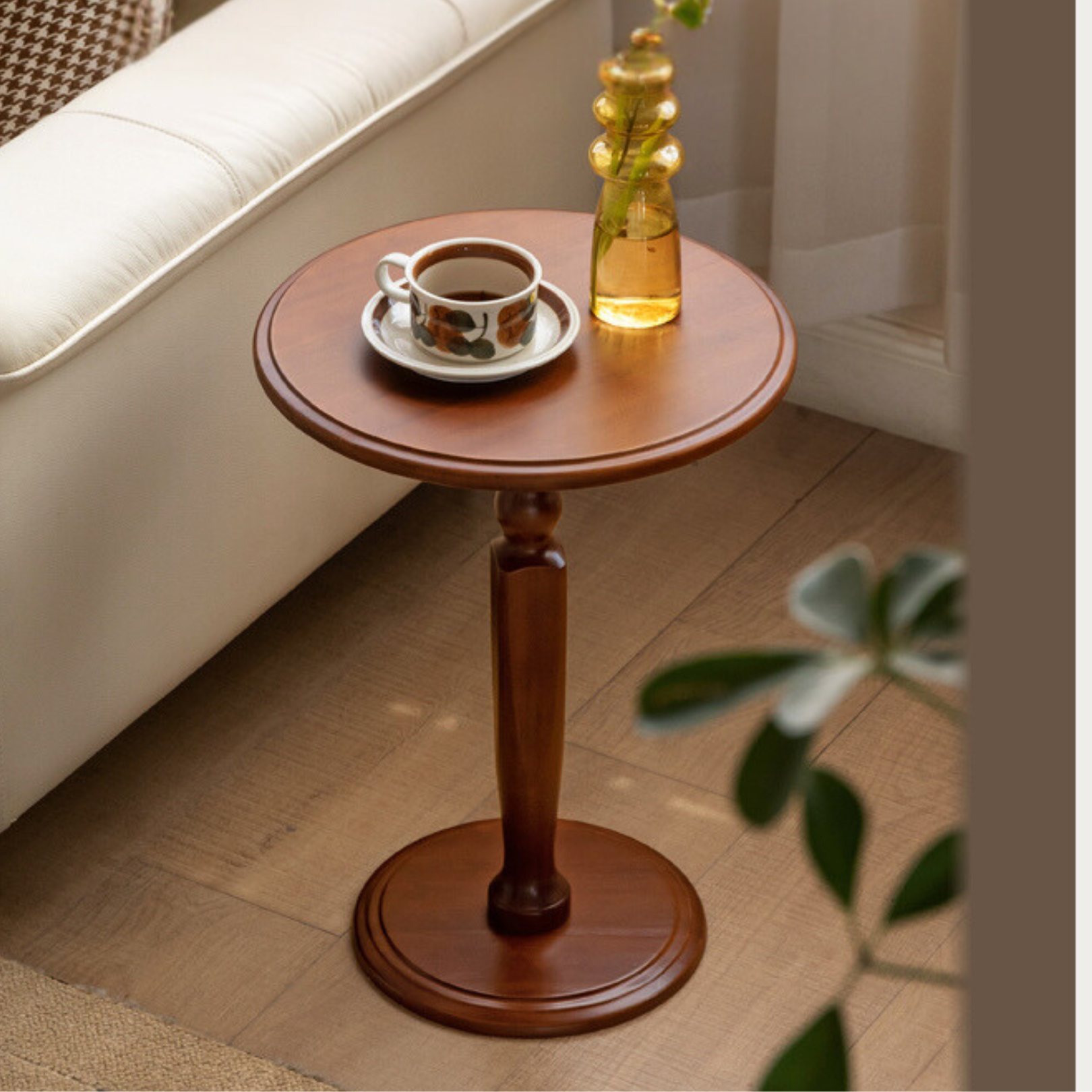 Poplar Solid Wood Side Round Table Retro